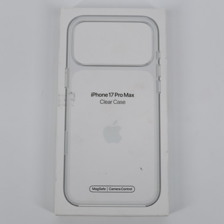 Apple iPhone 17 Pro Max Clear Case with MagSafe – Open Box