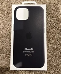 Original Apple Silicone Case w/ MagSafe for Apple iPhone 15 Black MT0J3ZM/A