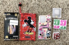 New Minnie Mouse IPhone 13 Pro Case with Accessories and Box