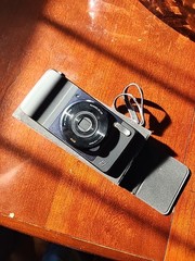 Hasselblad True Zoom 10x Optical Zoom Camera MotoMods Untested